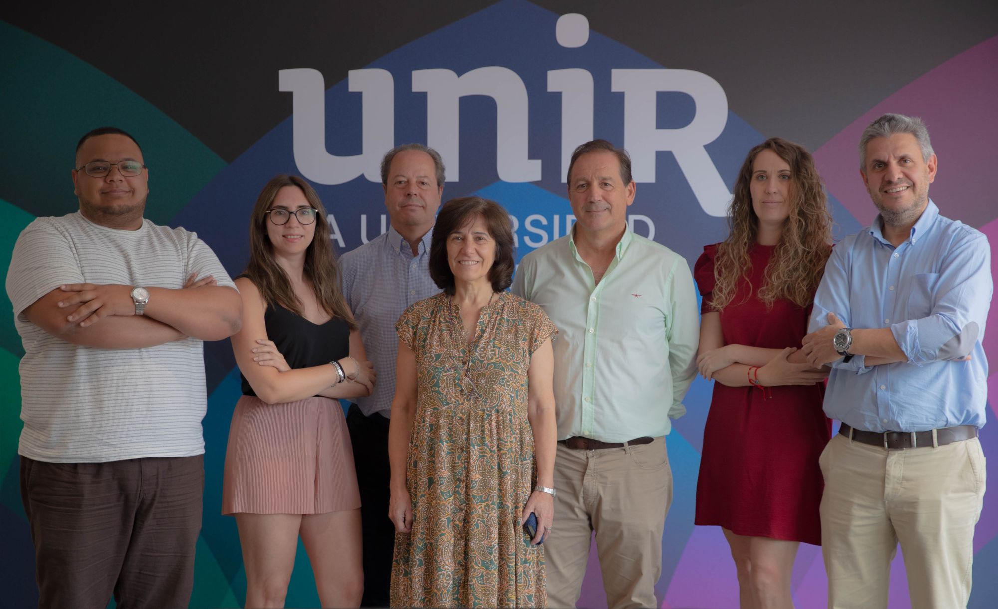 UNIR