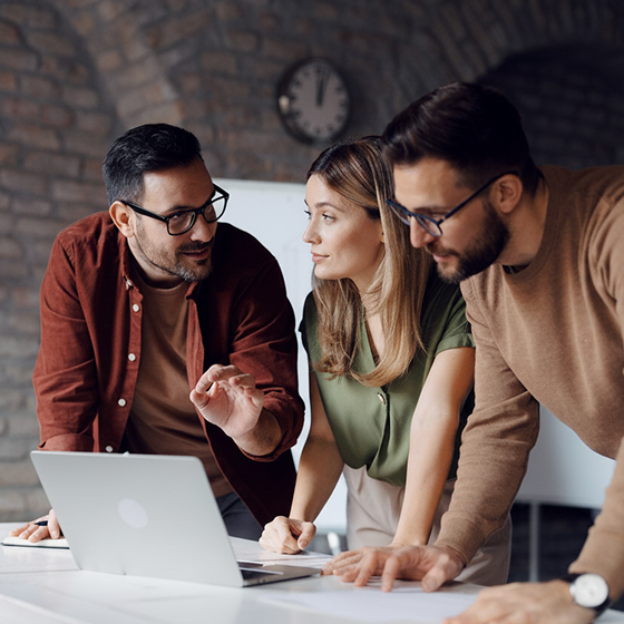 Grupo de personas trabajando